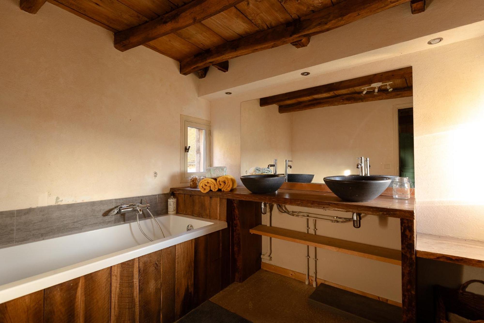 Le Colombie, Superbe Maison En Pierre Renovee Gagnac-sur-Cere Kültér fotó